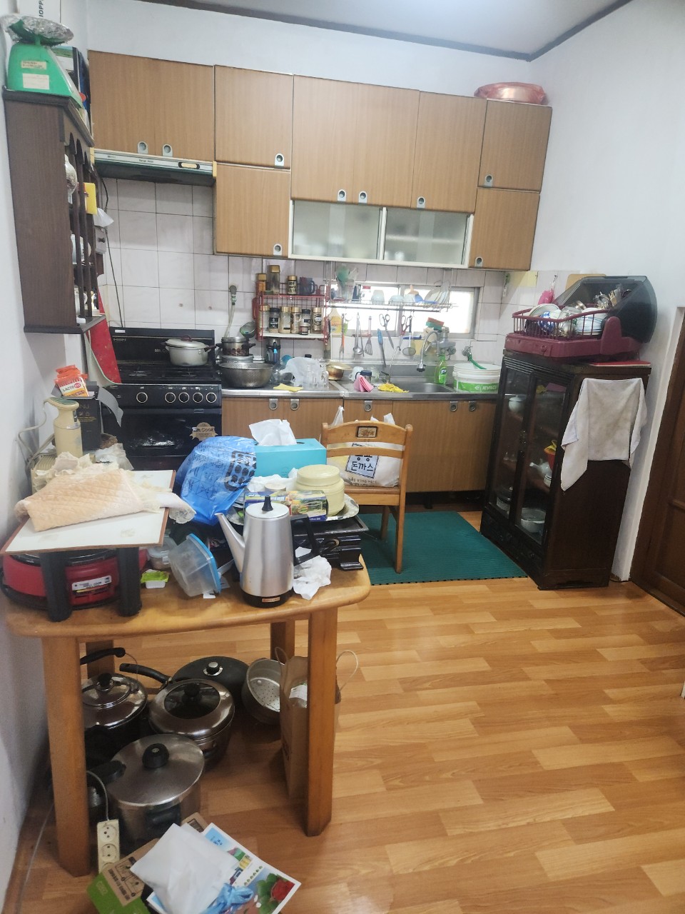 산청 쓰레기집청소 작업 전 폐기물 현장 사진 2