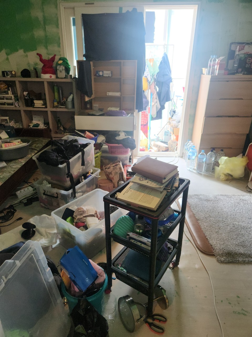 부산 남구 폐업폐기물처리 폐기물 분류 과정 사진 1